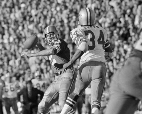 Former 49ers quarterback John Brodie, an NFL MVP and a prolific passer, dies at 90