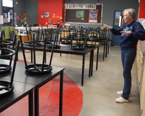 How Americans are using AI at work, according to a new Gallup poll