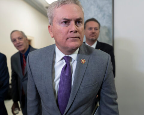 Republican calls are growing for a deeper investigation into the fatal Minneapolis shooting