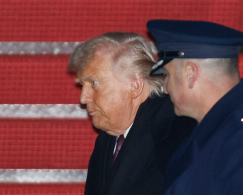 Trump, unbowed by backlash to Minneapolis shooting, blames Democrats for 'chaos'