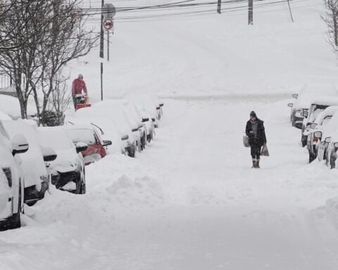 Blue Jackets' game against Kings is postponed because of major winter storm