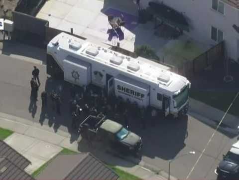 4 found dead, including 2 kids, after bizarre call leads deputies to Rancho Cordova home