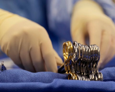 Medicare proposes new transplant system rules that might spur use of less-than-perfect organs