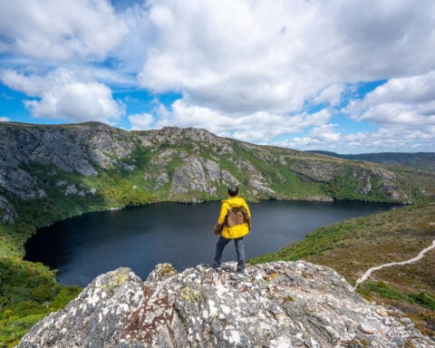 AI on Australian travel company website sends tourists to nonexistent hot springs
