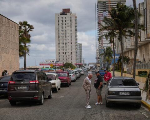 Mexican president says her country has paused oil shipments to Cuba