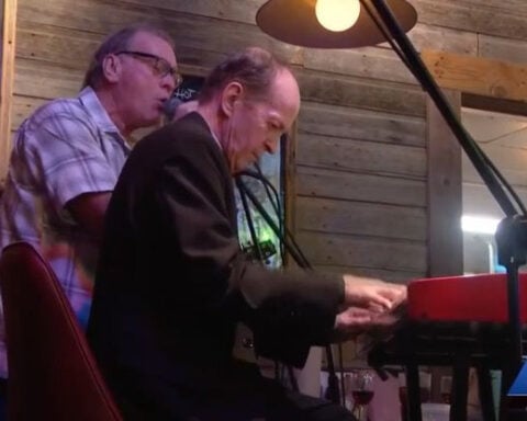 Piano is key to man's brain trauma recovery at Omaha treatment center