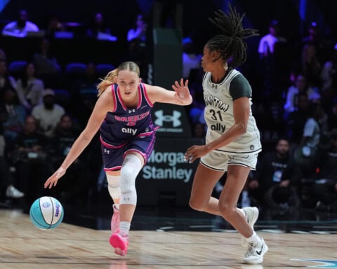 Unrivaled sets professional women's basketball attendance record in 3-on-3 league's Philly debut