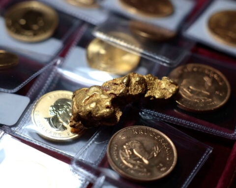 Velvet-rope security lines and grandpa’s heirlooms: Inside the rush to sell gold and silver