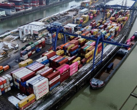 Europe sees modest growth, but the weaker US dollar looms as a threat