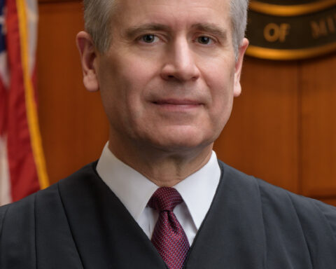 Conservative judge in Minnesota tries to keep Trump administration in check during crackdown