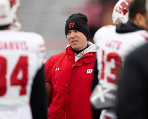 New Bills coach Brady fills defensive coordinator job by hiring Leonhard