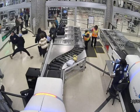 New video shows airport security breach, arrest at Atlanta's Hartsfield-Jackson