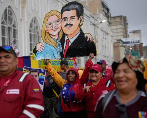 New US charge d’affaires arrives in Venezuela to reopen diplomatic mission after 7 years