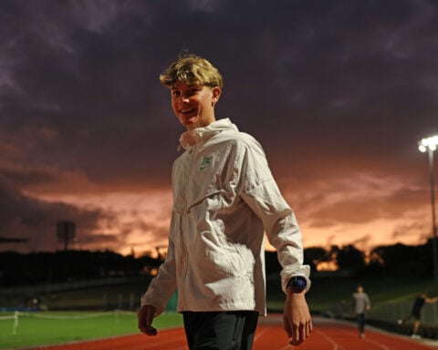 Teen runner sets new record for fastest mile by a junior athlete