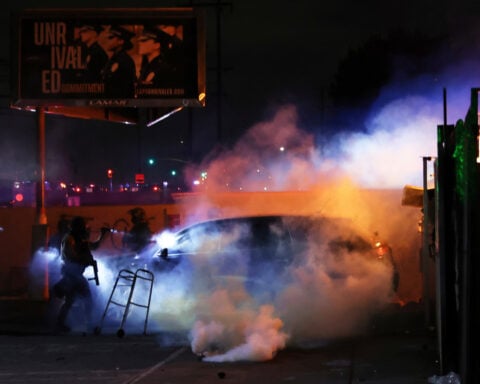 Man sentenced to 4 years in prison for throwing Molotov cocktail during LA immigration protest