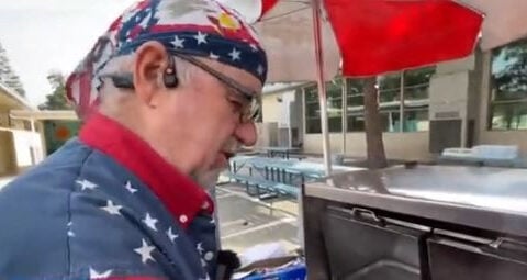 Hot dog vendor kicked out of normal spot for Super Bowl's clean zone