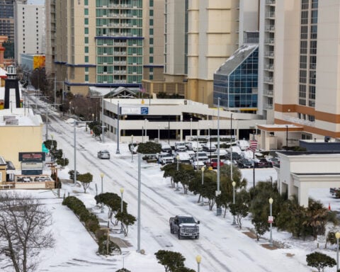 More frigid temperatures expected in much of US after a weekend of heavy snow