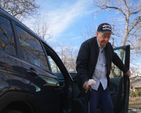 100-year-old still delivering Meals on Wheels after over 40 years of service