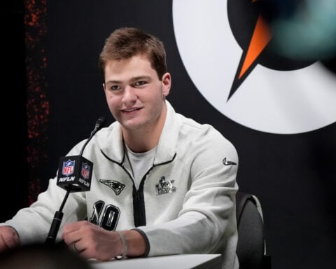 Patriots and Seahawks kick off Super Bowl festivities with a quieter, calmer, tamer Opening Night