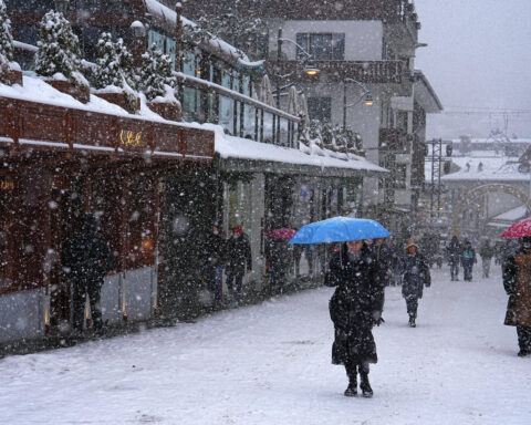 IOC open to earlier dates for future Winter Olympics and Paralympics because of warmer temperatures