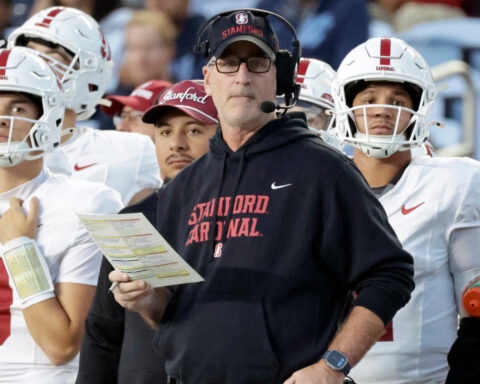 Jets hire veteran coach Frank Reich as offensive coordinator