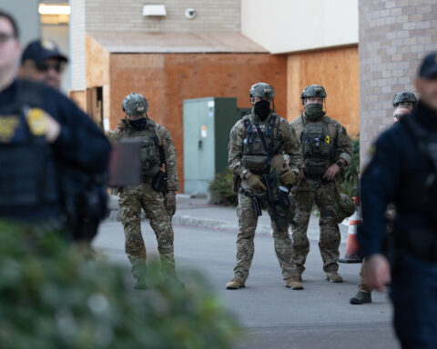 ICE agents can't make warrantless arrests in Oregon unless there's a risk of escape, US judge rules