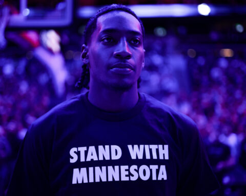 Timberwolves acquire Ayo Dosunmu for scoring depth in trade-deadline deal with Bulls