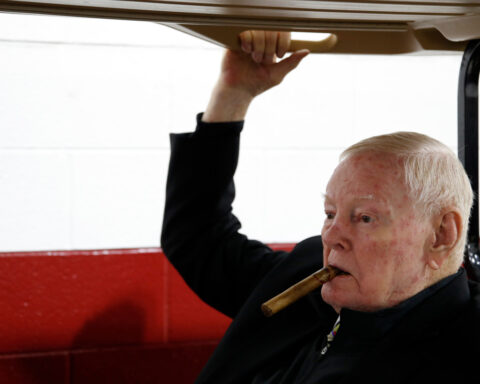 Hall of Fame quarterback Sonny Jurgensen dies at age 91