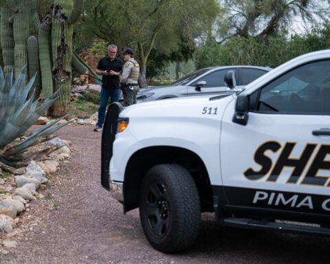 Savannah Guthrie's mother may have been kidnapped. How does law enforcement handle negotiations?