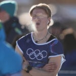 Olympic slopestyler shows some skin, skis down the mountain in a tank top