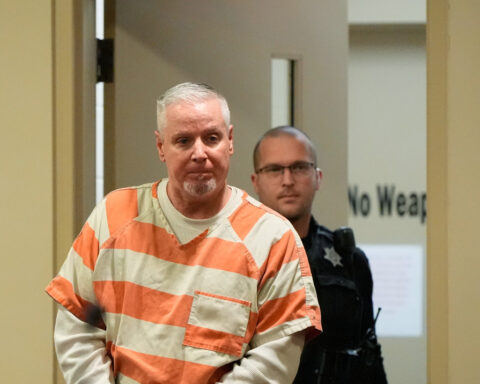 Jury selection starts in trial for father of Apalachee High School shooting suspect in Georgia