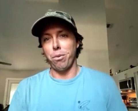 Hero describes rescuing pregnant woman from sinking car