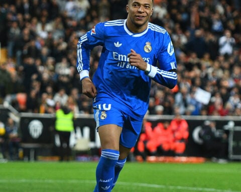 Kylian Mbappé's scoring streak for Madrid has some wondering if he'll overtake Cristiano Ronaldo