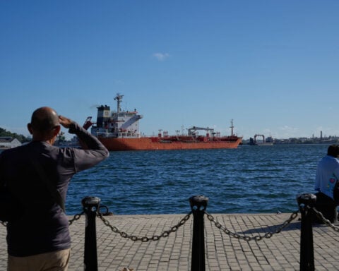 As US squeezes Cuba’s oil supply, airlines rethink flights and Havana rations health services