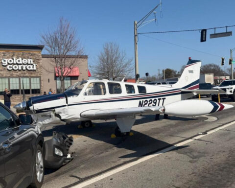 Pilot shares emotional message to family before making emergency landing on busy road