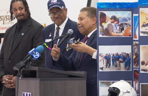 Ceremony honoring Chicago's DODO chapter of Tuskegee Airmen held at Aviation Institute of Maintenance campus