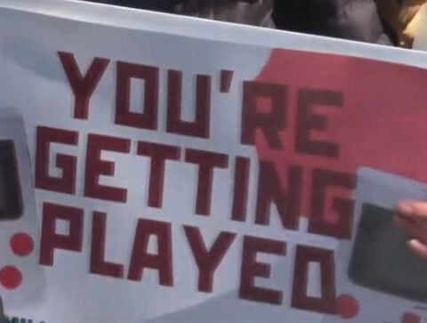 Students say nicotine flavor ban could help peers