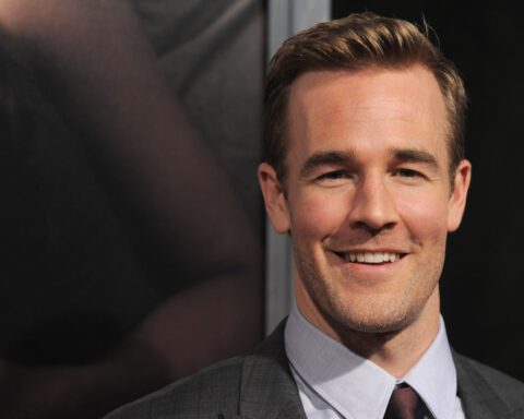 Busy Phillips, Chad Michael Murray and more react to the death of James Van Der Beek