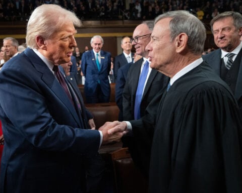 States ready to seize Supreme Court redistricting decision amid countdown to midterm elections