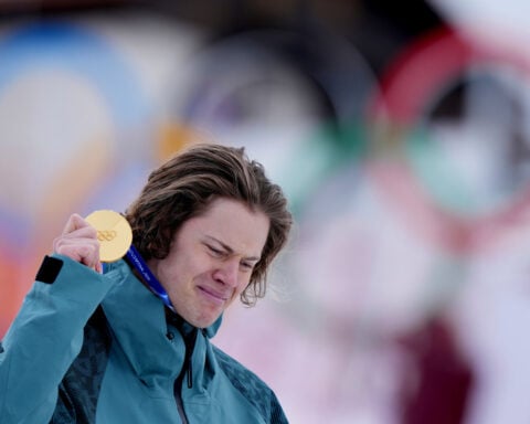 Brazil’s Lucas Pinheiro Braathen wins giant slalom, earns South America’s 1st medal at Winter Games