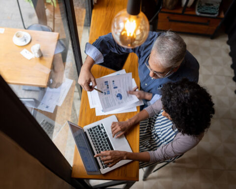 Where businesses must offer employees a retirement plan