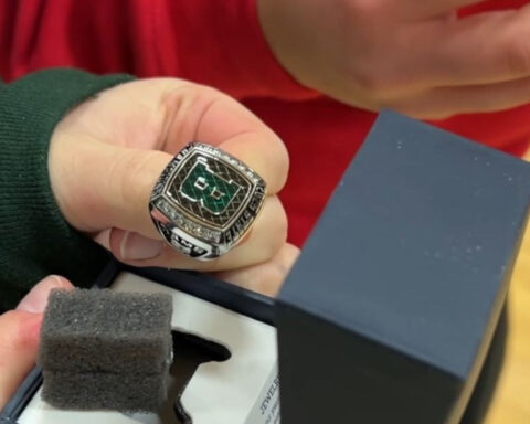 'It was this whole Cincinnati thing' | Girls flag football growing in Ohio, with Badin leading the way