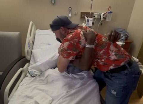 Man jumps into canal to save mother and 3 children, reunites with family 1 week later