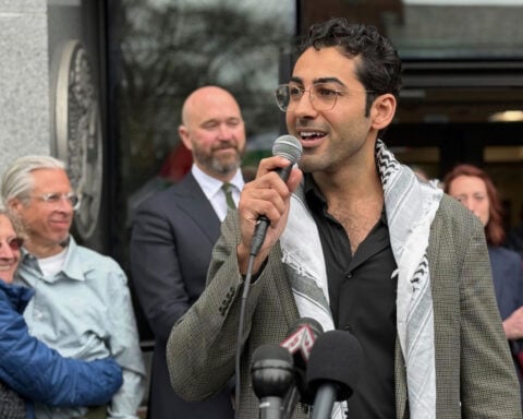 Judge blocks deportation of Palestinian activist who led protests at Columbia