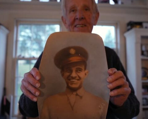 Man meets Dutch firefighter who cares for his WWII father's grave: 'Cannot thank you enough'