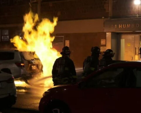 Dramatic video shows manhole fires incinerating car after causing building evacuation