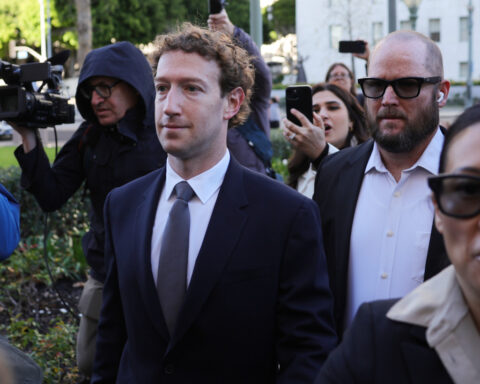 Mark Zuckerberg quizzed on kids' Instagram use in social media trial