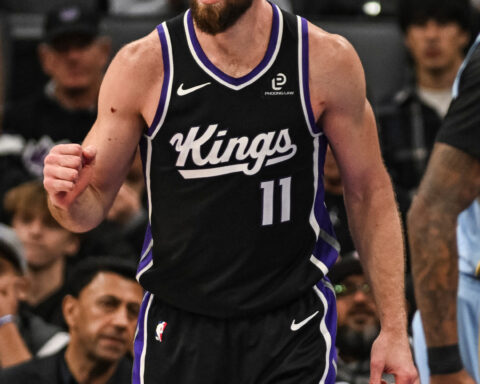 Kings' Sabonis, LaVine out for rest of season after surgeries