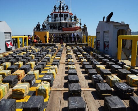Mexico and El Salvador make big cocaine seizures at sea as US continues lethal strikes