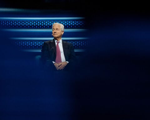 JPMorgan Chase pushes back on Trump’s $5 billion lawsuit, arguing it ‘fraudulently’ includes Jamie Dimon